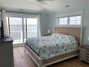 7 slaapkamers, een strijkplank/strijkijzer, reisbedje, gratis wifi