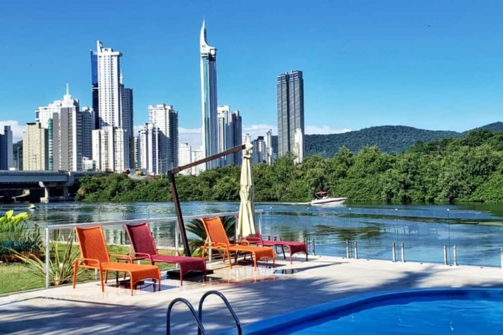 Rizzu Marina Hotel