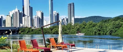 Outdoor pool, pool loungers