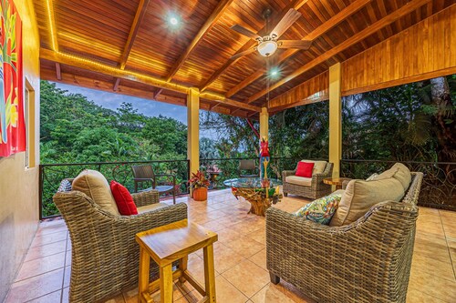 Family Jungle Villa w/ Concierge