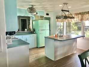 Fridge, microwave, oven, stovetop - Lake Front Home Near Peek'n Peak (Findley Lake)