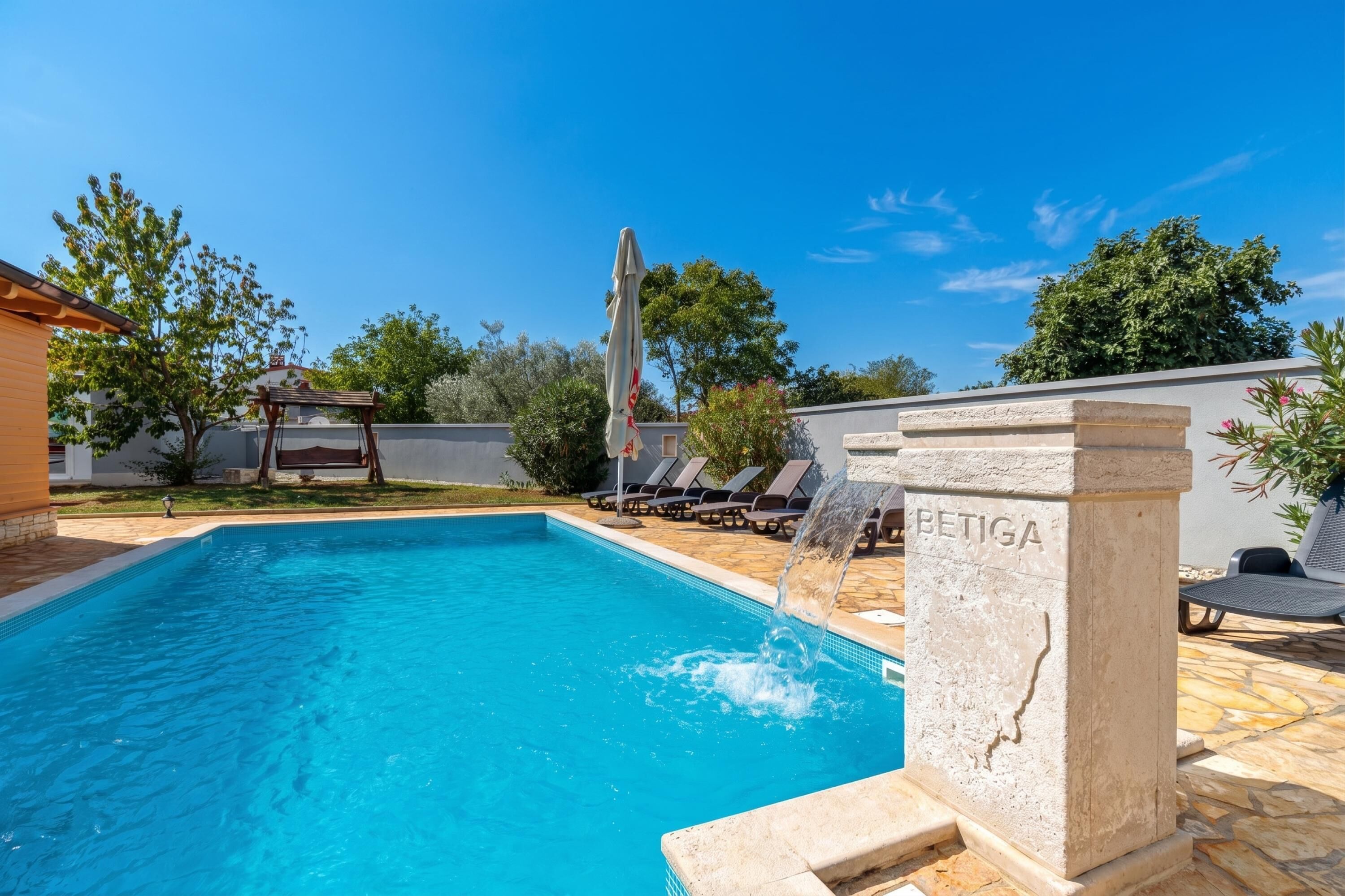Familienhaus, Mehrere Schlafzimmer (Pool & Fun House Betiga 1 With Gym) | Pool | Außenpool (je nach Saison geöffnet)