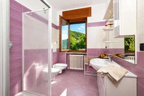 Villa Familiale, 3 chambres, 2 salles de bains (Casa Virginia) | Salle de bain