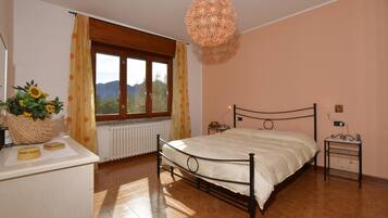 Villa familiare, 3 camere da letto, 2 bagni (Casa Virginia) | 3 camere