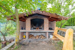 Property grounds - Chalet Zavrh with Private Heated Pool (Brod Moravice)