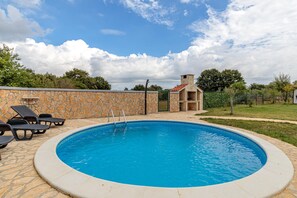 Family House, Multiple Bedrooms (Pool & Spa House Betiga 2) | Pool