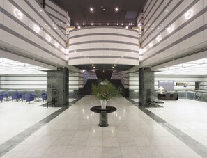 Lobby - Okura Frontier Hotel Tsukuba (Tsukuba)