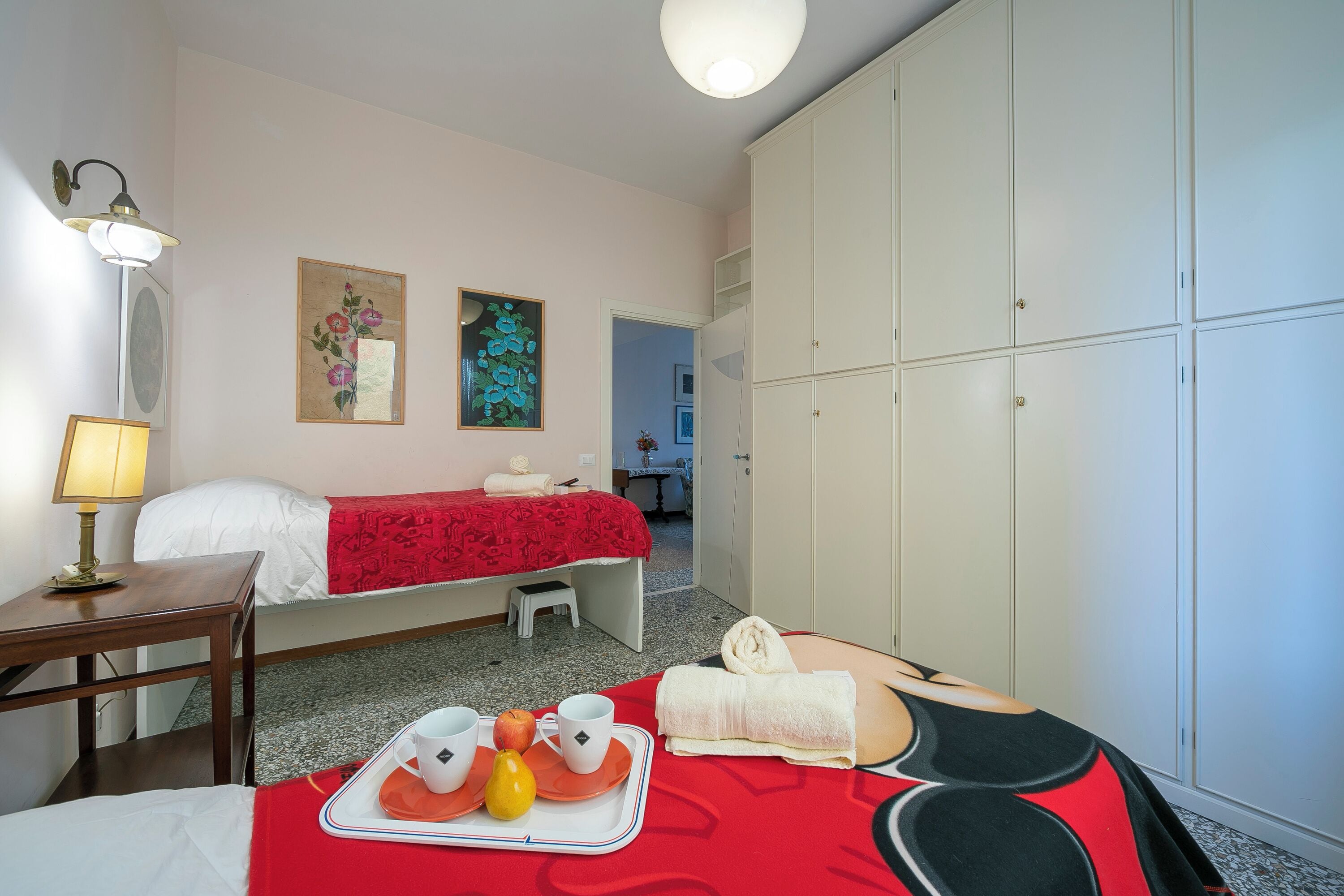 Appartement Familial, plusieurs chambres, 2 salles de bains, vue mer (Sunrise Apartment Seaview)