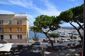 Family Apartment, Multiple Bedrooms, 2 Bathrooms, Sea Facing (Sunrise Apartment Seaview) | Marina - Sunrise Apartment Seaview (Imperia)