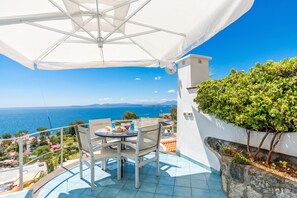 Honeymoon-Studio, Meerblick (Dependance Castiglione With Pool And) | Speisen im Freien