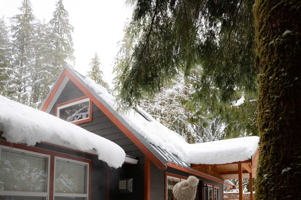 A hot soak on a snowy day at the Rusty Bridge River Lodge is pretty magical. :)