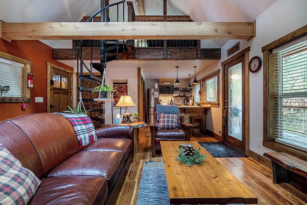 TV, fireplace, DVD player, offices