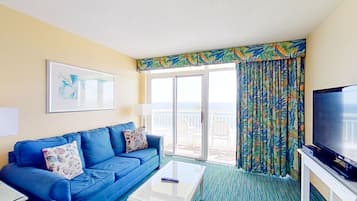 Téléviseur, lecteur de DVD, sélection de films