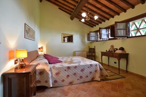 Family House, Multiple Bedrooms, Mountainside (Betulla C) | 1 bedroom, free WiFi, bed sheets - Betulla C (San Gimignano)