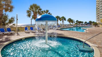 Piscina interna, piscina aquecida