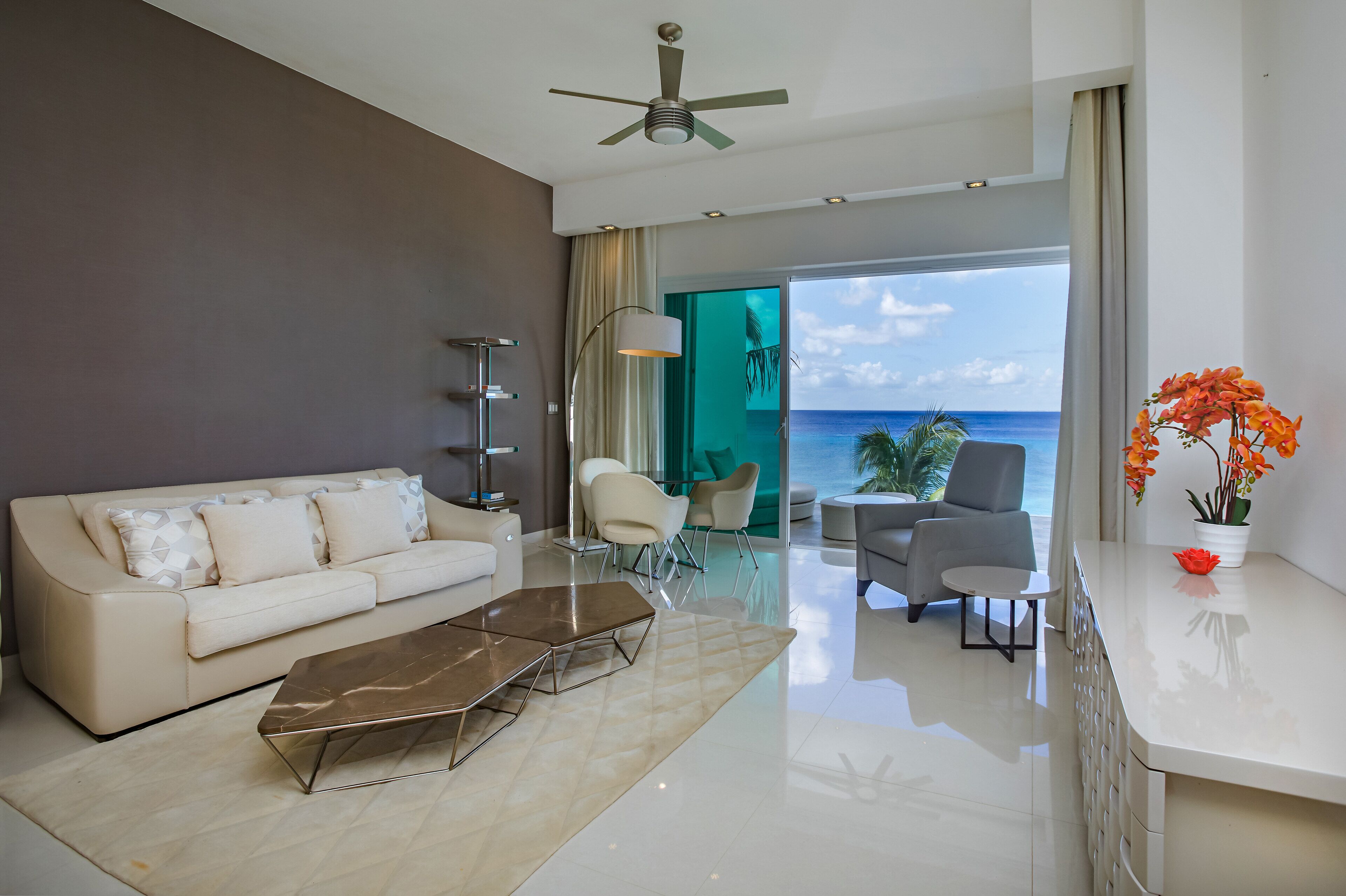 Smart TV, escritórios