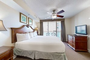 2 bedrooms, iron/ironing board, internet, bed sheets