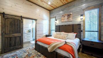 2 bedrooms, iron/ironing board, travel crib, free WiFi