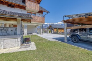 Property grounds - Bled Lake Apartment Red Rose (Bled)