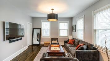 Smart TV, stereo, printers