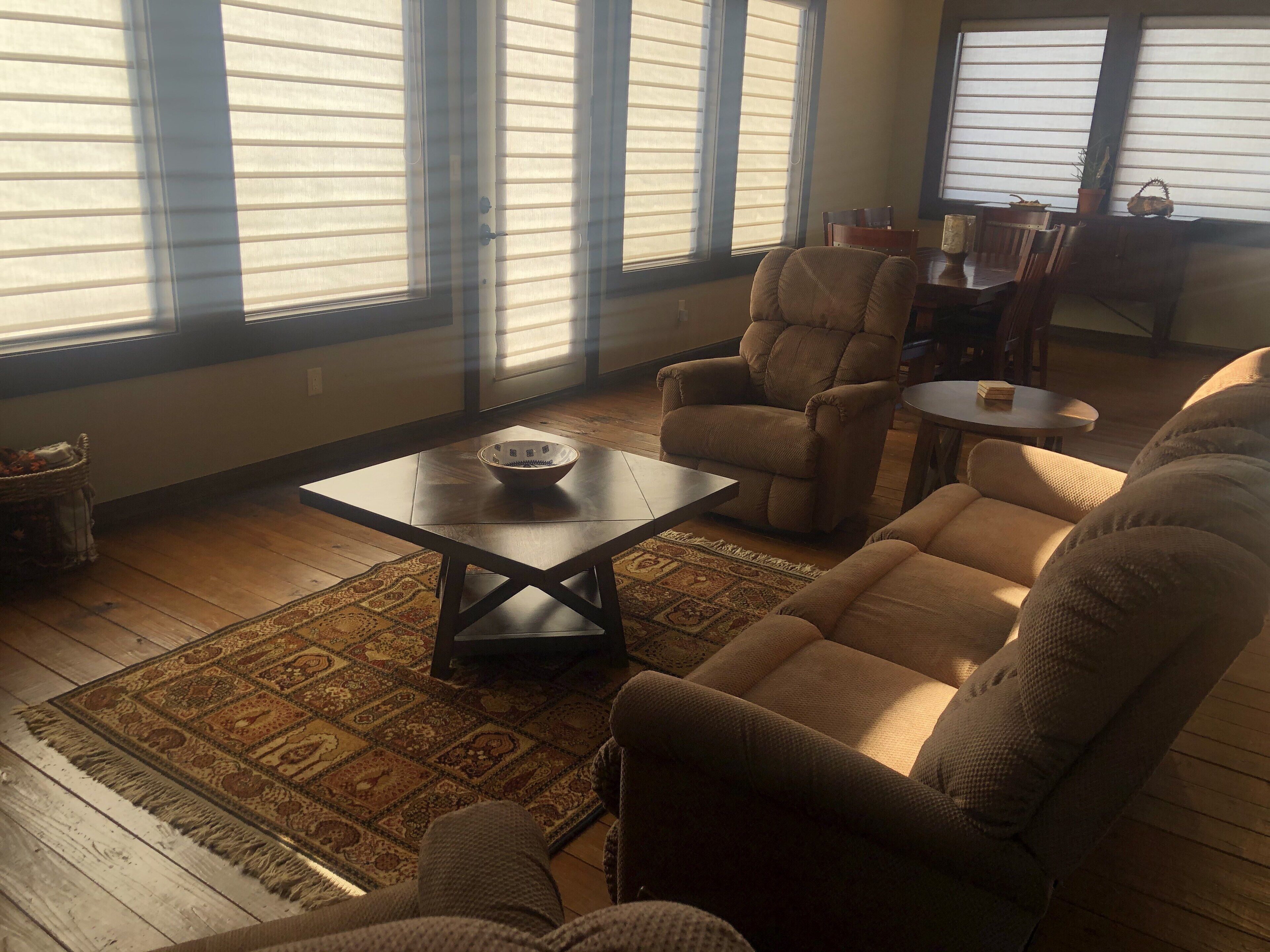 Incredible View! Large Deckhot Tub3bedrm2bath6bedsearthkeepercabin! 8guest - Lake Jed Johnson, OK
