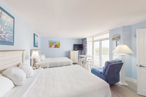 Fer et planche à repasser, accès Internet, draps fournis