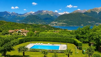 Familienhaus, 1 Schlafzimmer, Mikrowelle, Bergseite (Calla) | Pool | Außenpool (je nach Saison geöffnet)