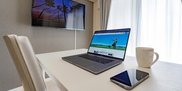 Standard Condo, Non Smoking, Balcony | 1 bedroom, desk, laptop workspace, soundproofing