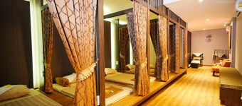 Phanhin Regent Executive Residence