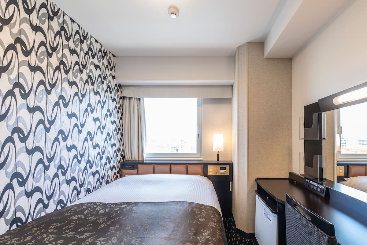Standard Room for one person, Non Smoking (Central Building, Public Bath) | Down comforters, blackout drapes, free WiFi, bed sheets