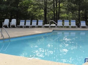 Piscine extérieure