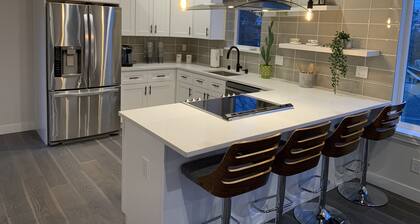 Ruston Retreat: Sauna, ice bath, Modern 4B 4BA
& Stunning Water View