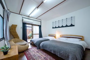2 bedrooms, iron/ironing board, free WiFi
