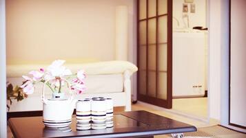 1 bedroom, iron/ironing board, free WiFi