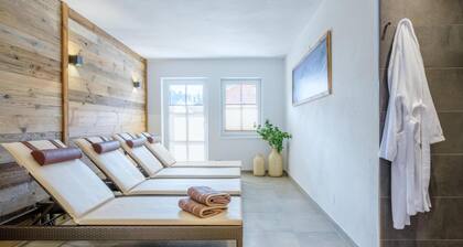 Luxury group accommodation close to the ski bus