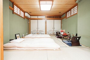 Living area - suzuki6 (Tokyo)