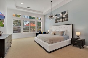 4 bedrooms, desk, iron/ironing board, travel cot - #WOW# Stunning Resort Home, Golf Course, REMODELED, Mountain Views - PGA West (La Quinta)