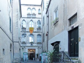 Exterior detail - Nice apartment for 6 people with WIFI, TV and pets allowed (Finale Ligure)