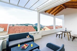 Studio (Studio Apartment with Terrace) | Terrace/patio - Miracle Apartments (Dubrovnik)