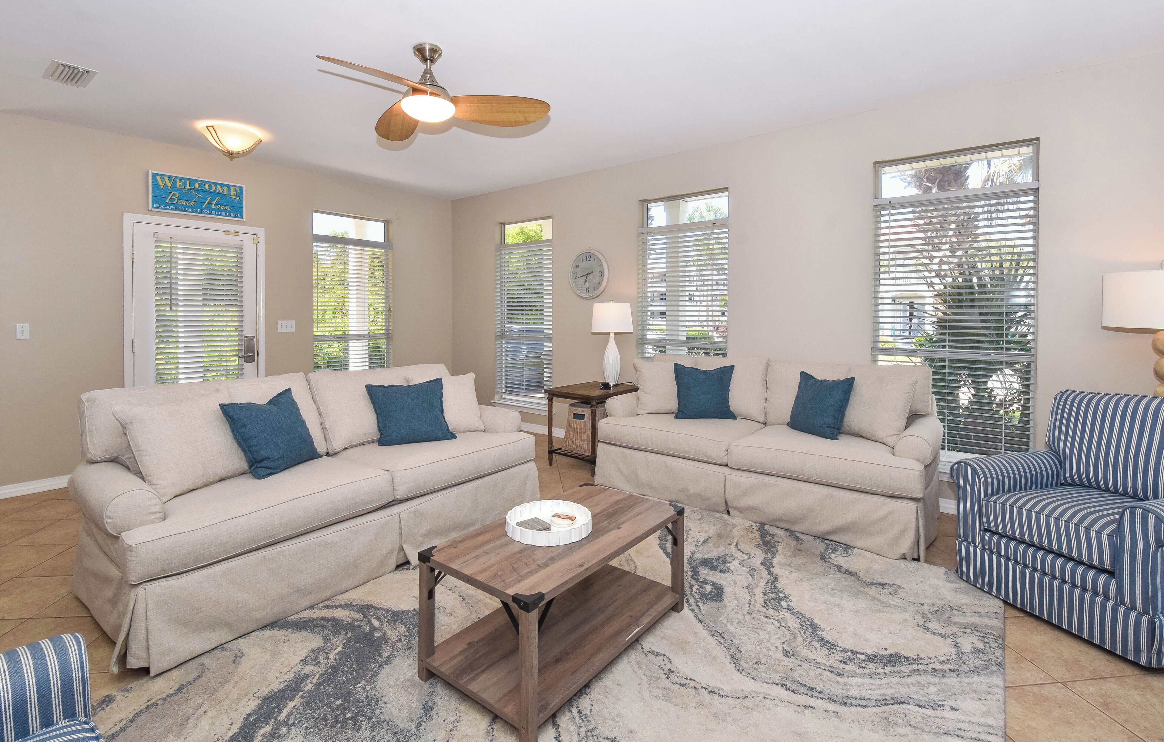 Spacious Coastal Home W/ Close Beach Access & Private Pool In Destin! - Destin, FL