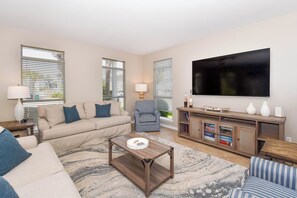 Smart TV, DVD player