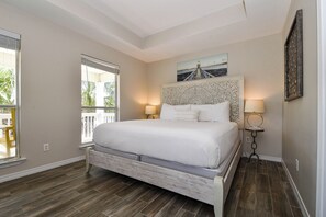 4 bedrooms, iron/ironing board, free WiFi, bed sheets