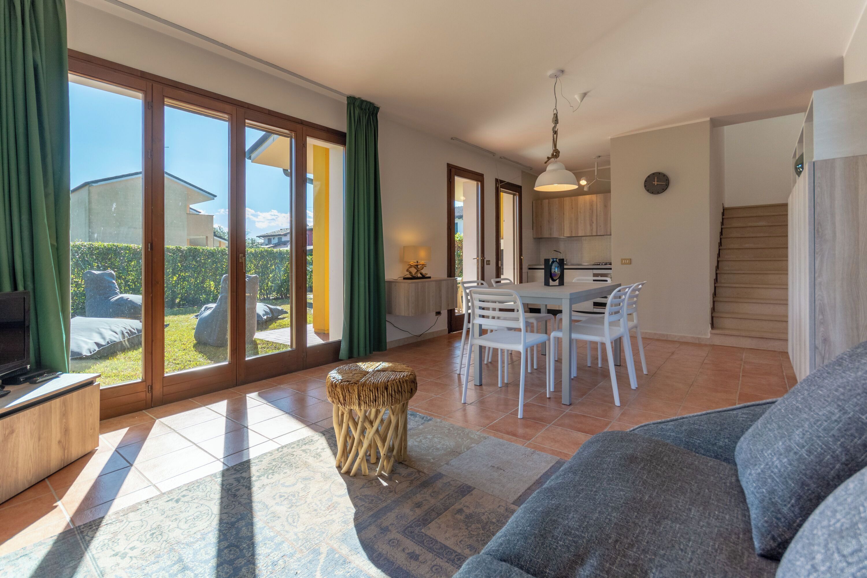 21-inch flat-screen TV with satellite channels, TV