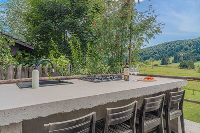 Family Friendly Krasevec Lodge