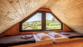 Familie-alpehytte, flere soverom, ved fjell (Family Friendly Kraševec Lodge) | 1 soverom, wi-fi (inkludert) og sengetøy