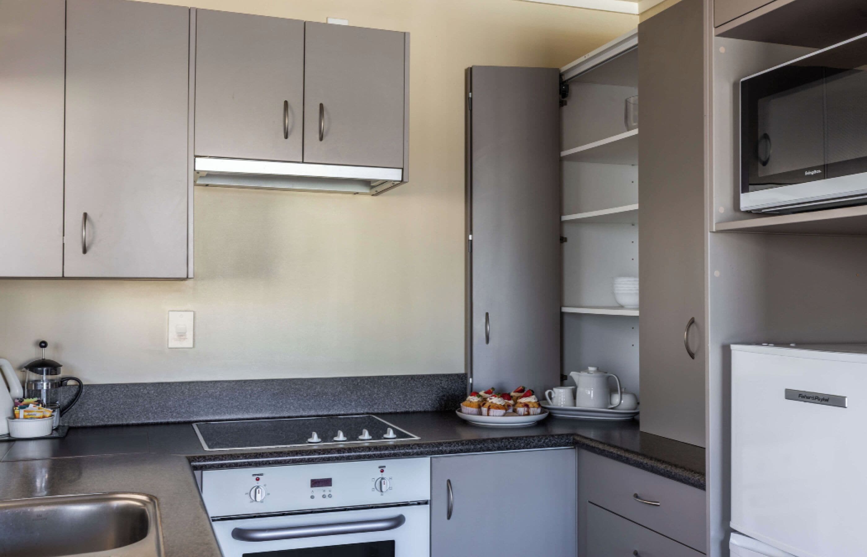 comfort apartment | private kitchen | mini-fridge, microwave, stovetop, electric kettle