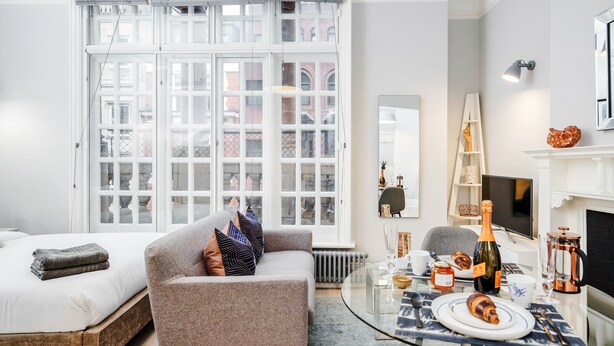 Design-Studio | Wohnbereich | Flachbildfernseher