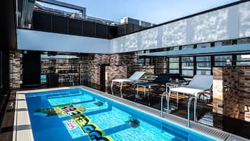 Piscine extérieure (ouverte en saison)