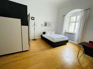 Doppia Standard, 1 letto queen, non fumatori | Biancheria da letto ipoallergenica, con stile personalizzato