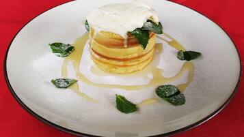 Sarapan Eropah setiap hari (IDR 35000 seorang)